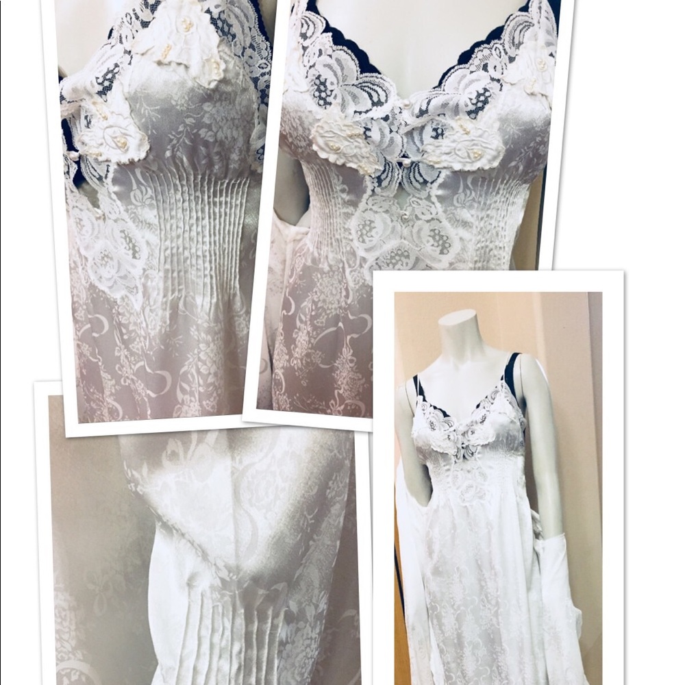 Vintage Lauren Alexandra Robe & Nightgown Set - Picture 3 of 8
